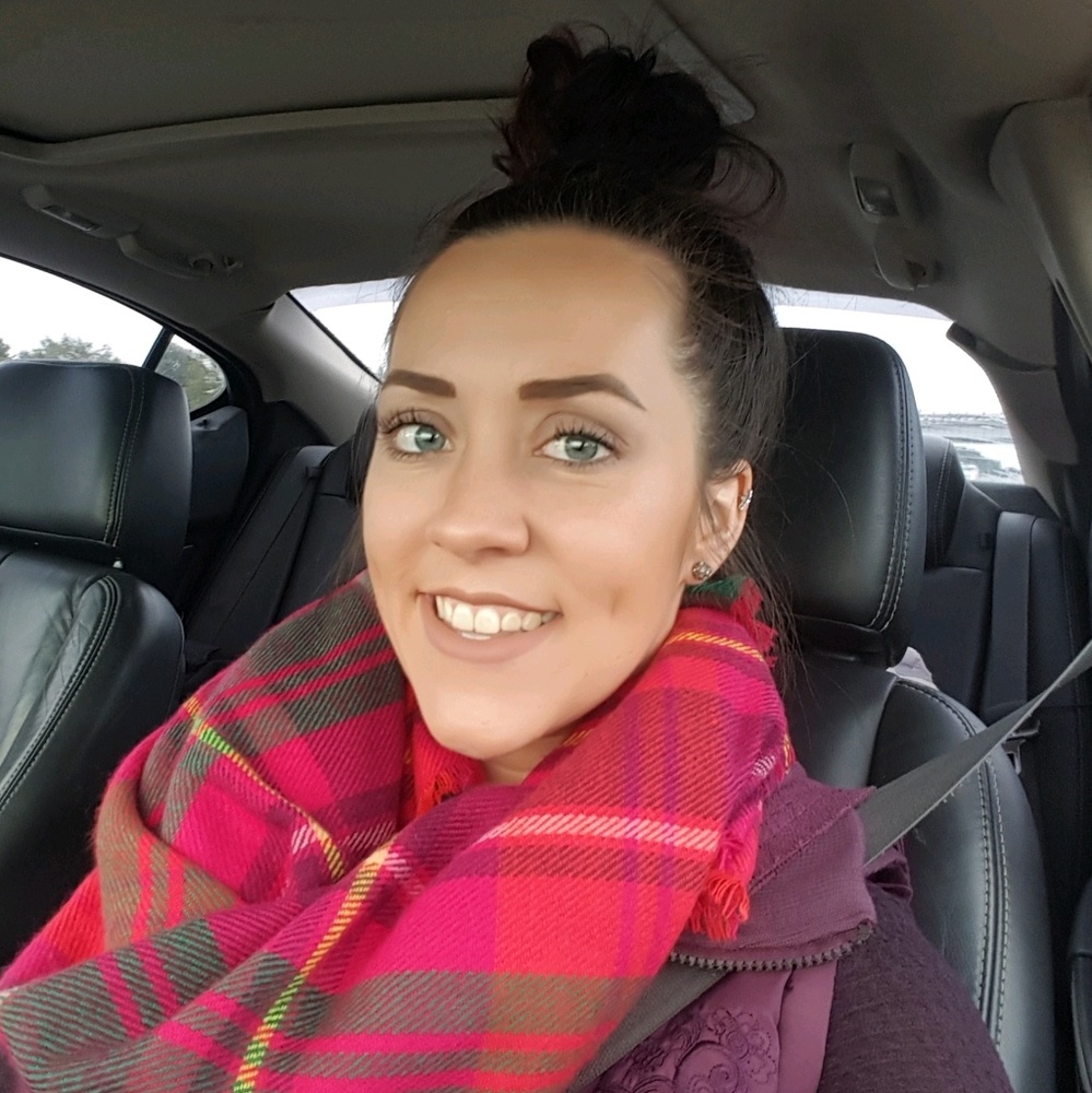 Meet your Posher, Tyelor